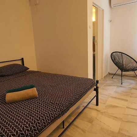 דירות בוקרשט Cozy Spacious Studio מראה חיצוני תמונה
